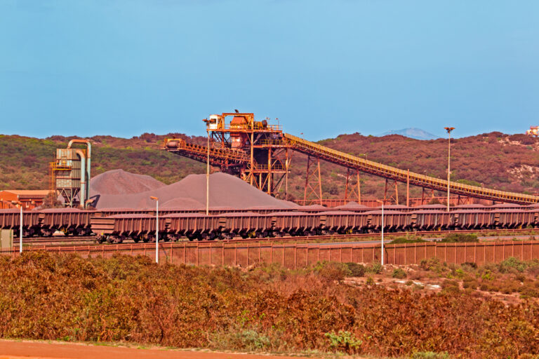 Fortescue signs Mining Convention for Belinga Iron Ore Project